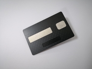 レーザーは金属RFIDカード マットの黒4442の破片の磁気ストライプの銀行カードを刻む
