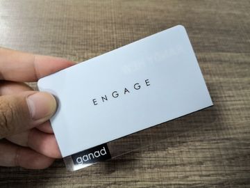 透明なプラスチック名刺のシルクスクリーンの印刷のサイズ85.6*54mm